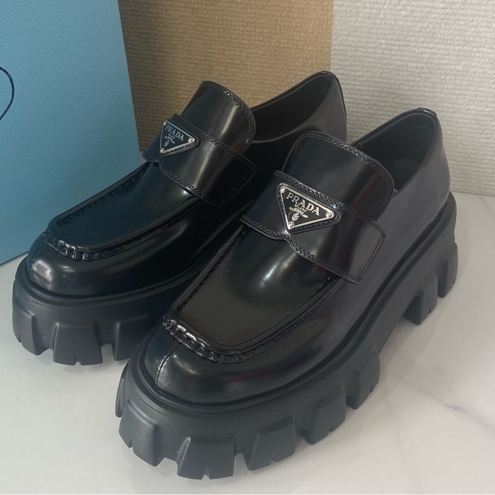 Prada 📌📌Black Loafers - Picture 4 of 6